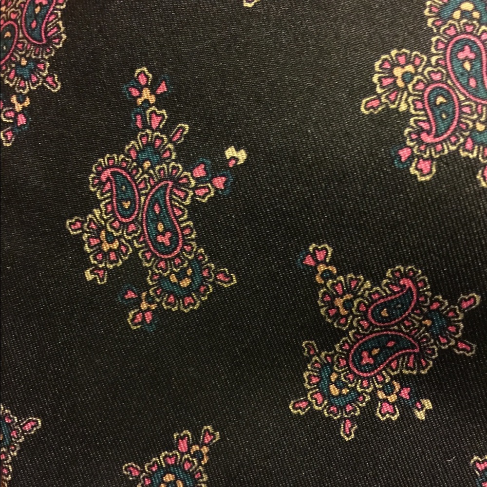 Robert Talbots tie